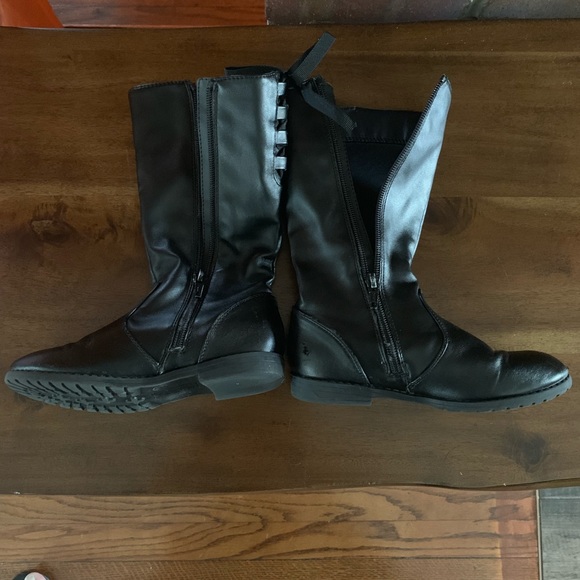 Tucker + Tate Tall Boots with side zipper closure - Picture 6 of 6